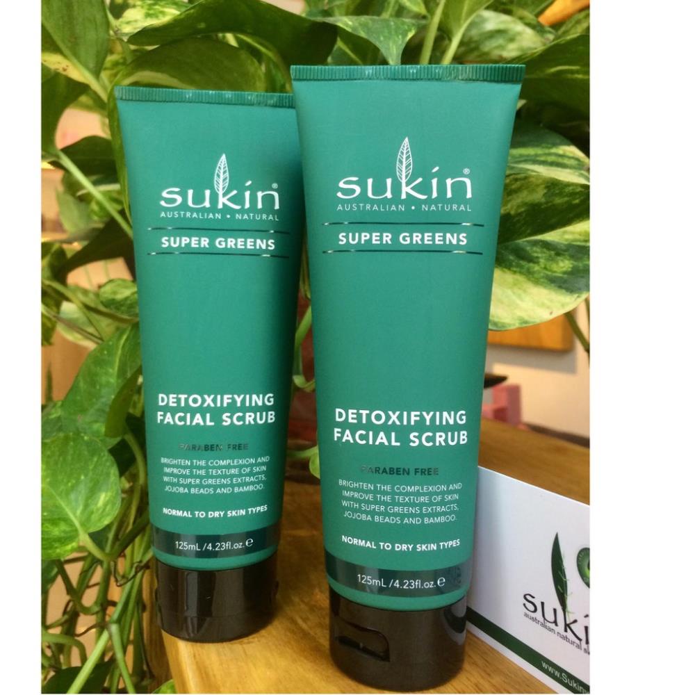 [HSD T6/2024] Kem tẩy tế bào chết thải độc dành cho da mặt Sukin Super Greens Detoxifying Facial Scrub 125ml