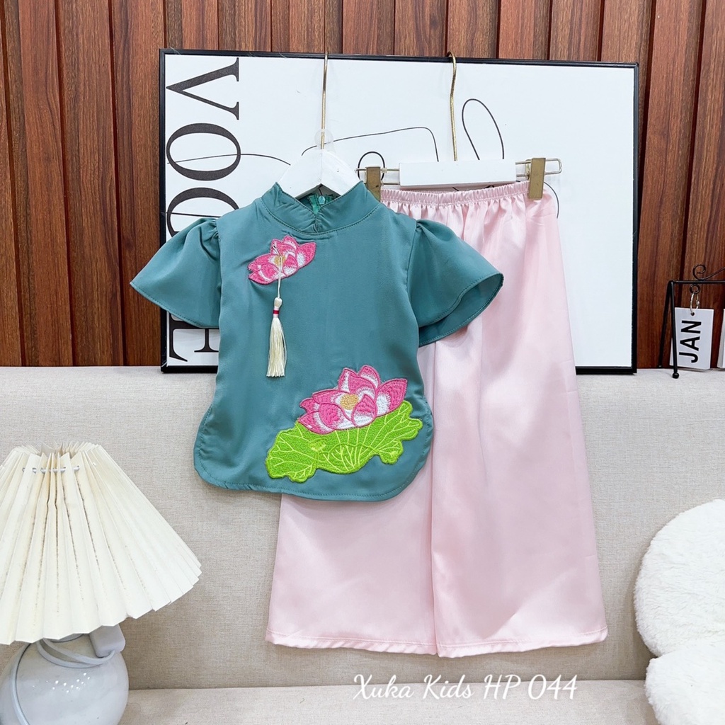 SET BỘ ÁO BÀ BA TAY BỒNG HOA SEN THÊU SIZE 8-28KG