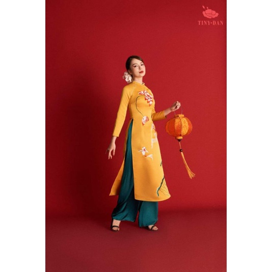 Áo dài Gia đình tafta Song Ngư màu vàng xanh phù hợp mặc tết 2024