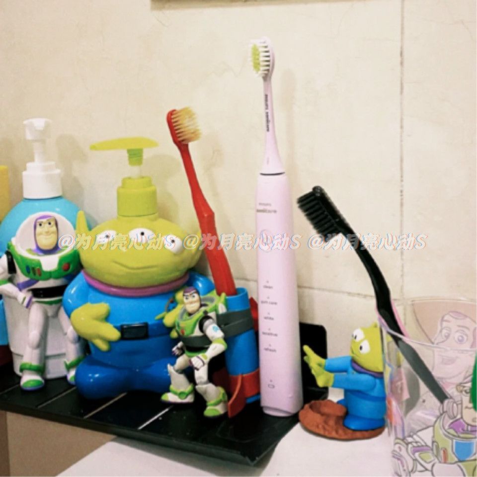 Chai Rỗng Đựng Xà Phòng Rửa Tay Họa Tiết toy story Dễ Thương Sáng Tạo