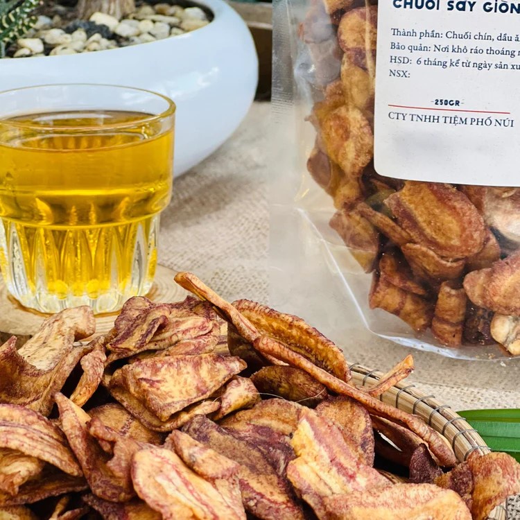 Chuối Sấy Giòn - 250 Gram - Tiệm Phố Núi