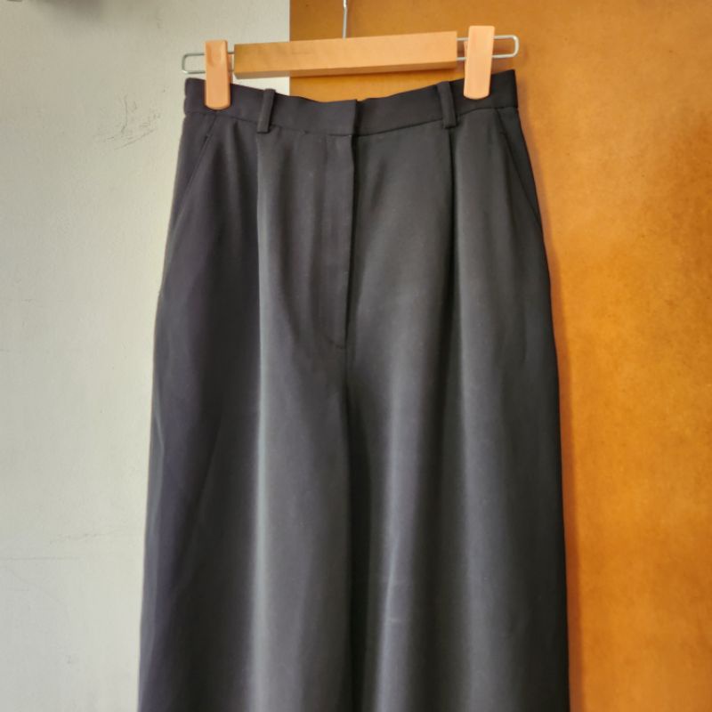 Quần tây đen vintage Nhật hiệu Renault form suông lưng cao tôn dáng hai lớp - em và nắng