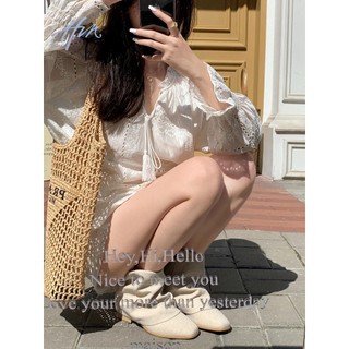 Giày bốt cao gót mũi vuông thời trang hàn quốc