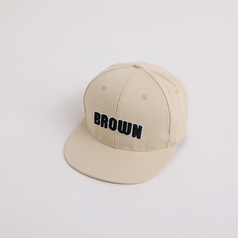 Mũ hiphop trẻ con ,nón SnapBack chữ Brown cho bé 2-16 tuổi
