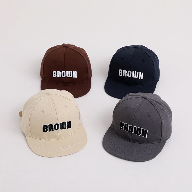 Mũ hiphop trẻ con ,nón SnapBack chữ Brown cho bé 2-16 tuổi