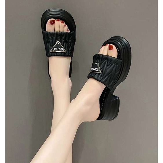 Dép Sandal Đế Dày Thời Trang Trẻ Trung