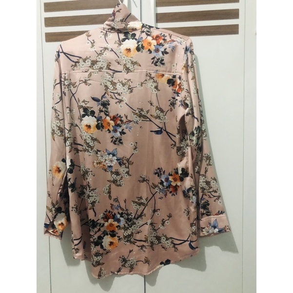 Áo sơ mi hoa hồng S