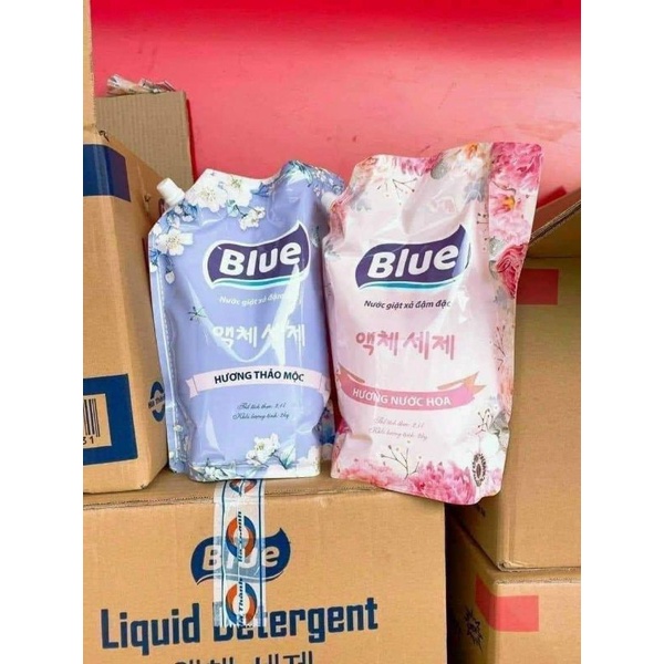 Nước giặt Blu túi 2L
