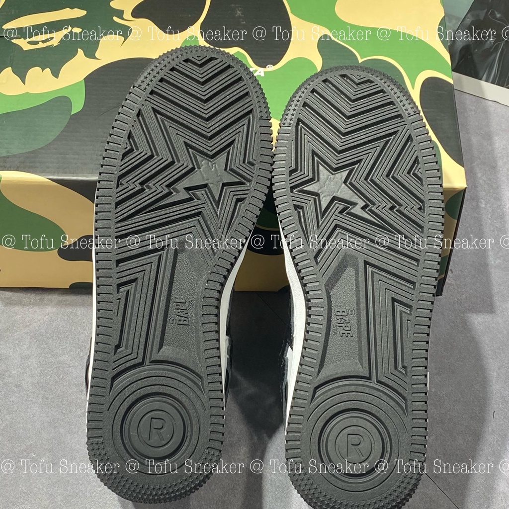 Giày Sneaker cổ thấp - A BATHING APE BAPE STA LOW BLACK WHTE “ TRẮNG ĐEN “