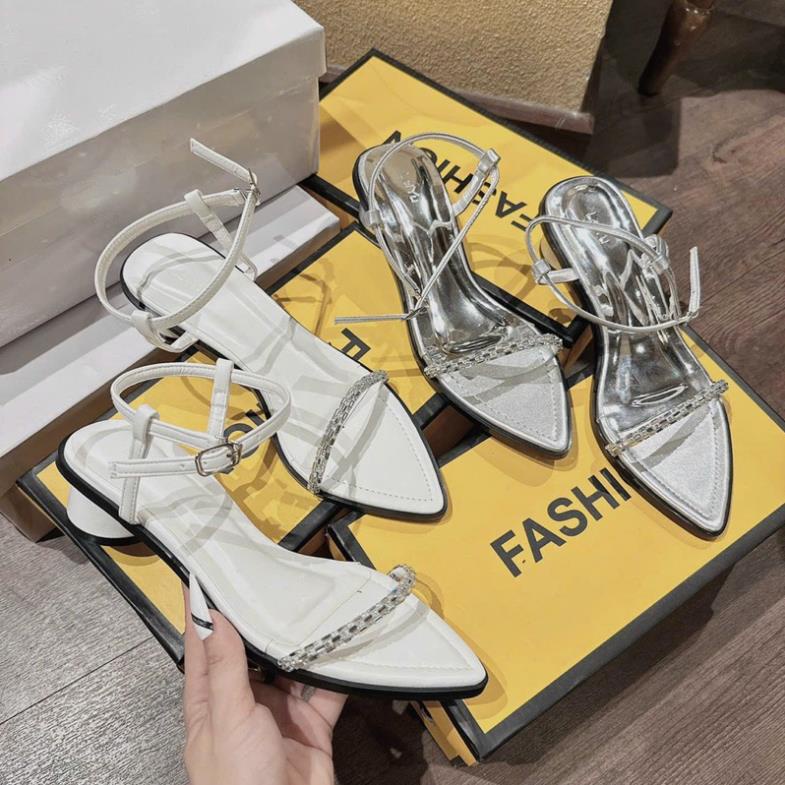 GIÀY SANDAL QUAI DÂY ĐÁ MẢNH GÓT TRÒN 3 PHÂN SIÊU XINH