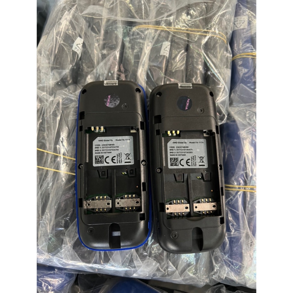 Điện Thoại Nghe Gọi Nokia 1O5  2 Sim Loa to Pin trâu - Hàng Mới Chính Hãng Fulbox