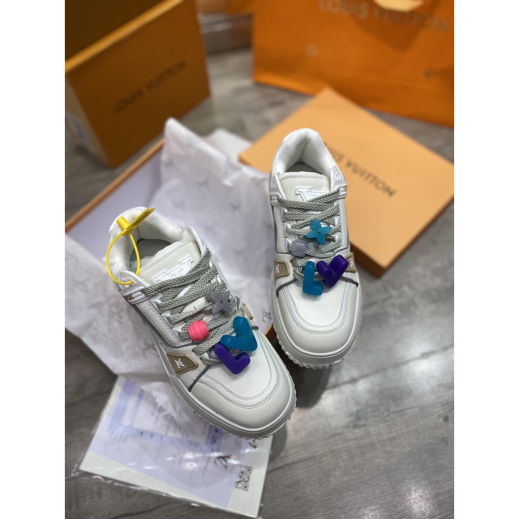 Giày thể thao Lv Trainer Maxi White Like Auth