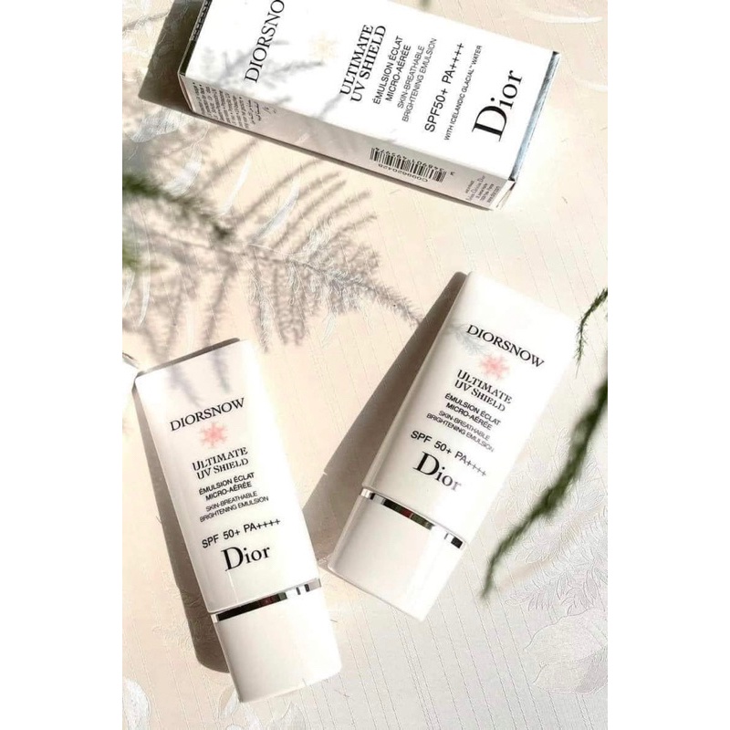 Kem chống nắng Diorsnow Ultimate UV Shield Spf 50+ PA+++