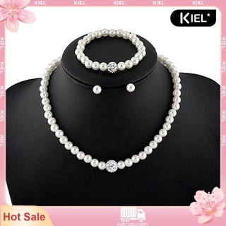 Bộ nữ trang xâu ngọc trai thiết kế duyên dáng