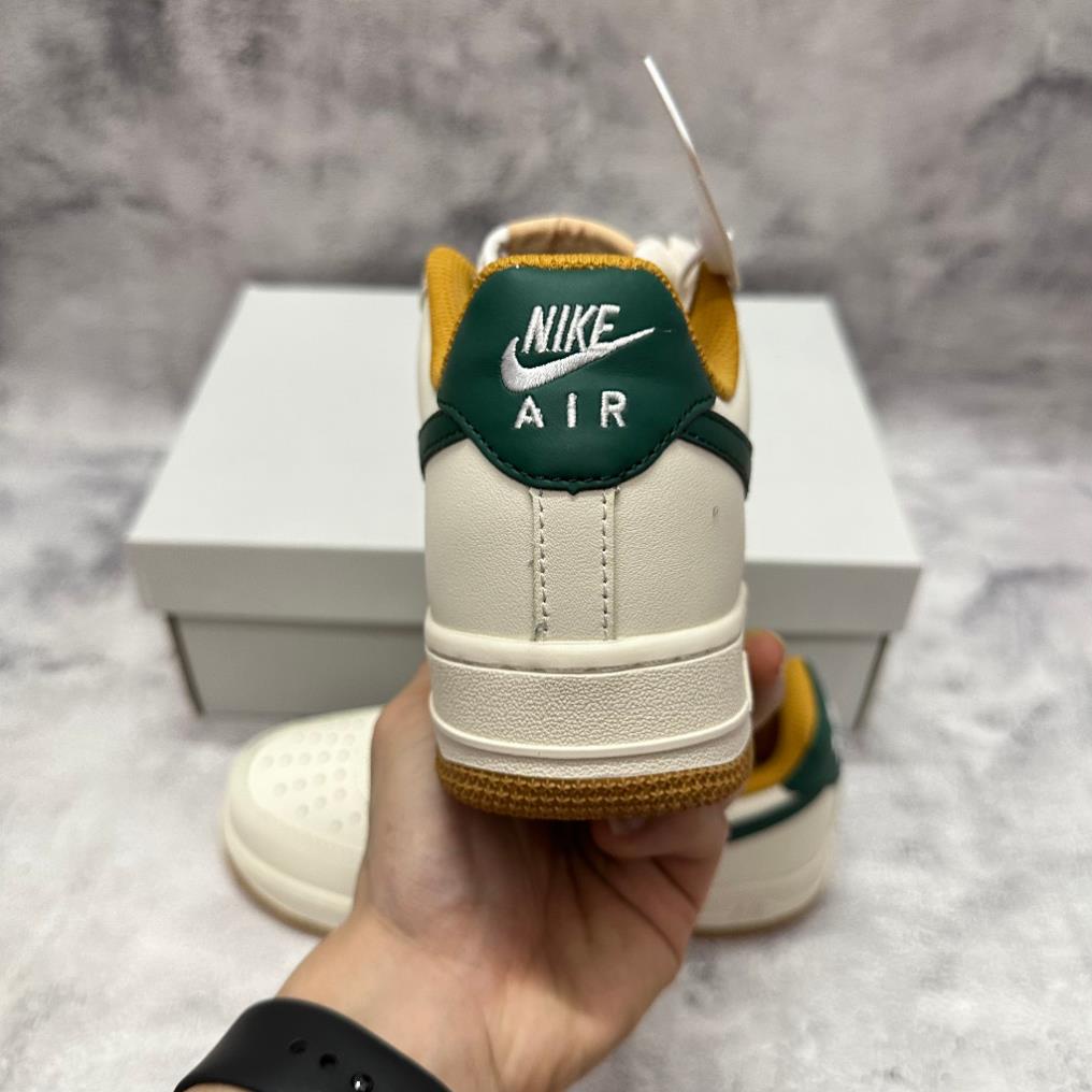 Giày Thể Thao AF1 Low Beige Green Gum Màu Kem Vạch Xanh Đế Vàng Bản SC Chuẩn Đẹp Full Bill Box