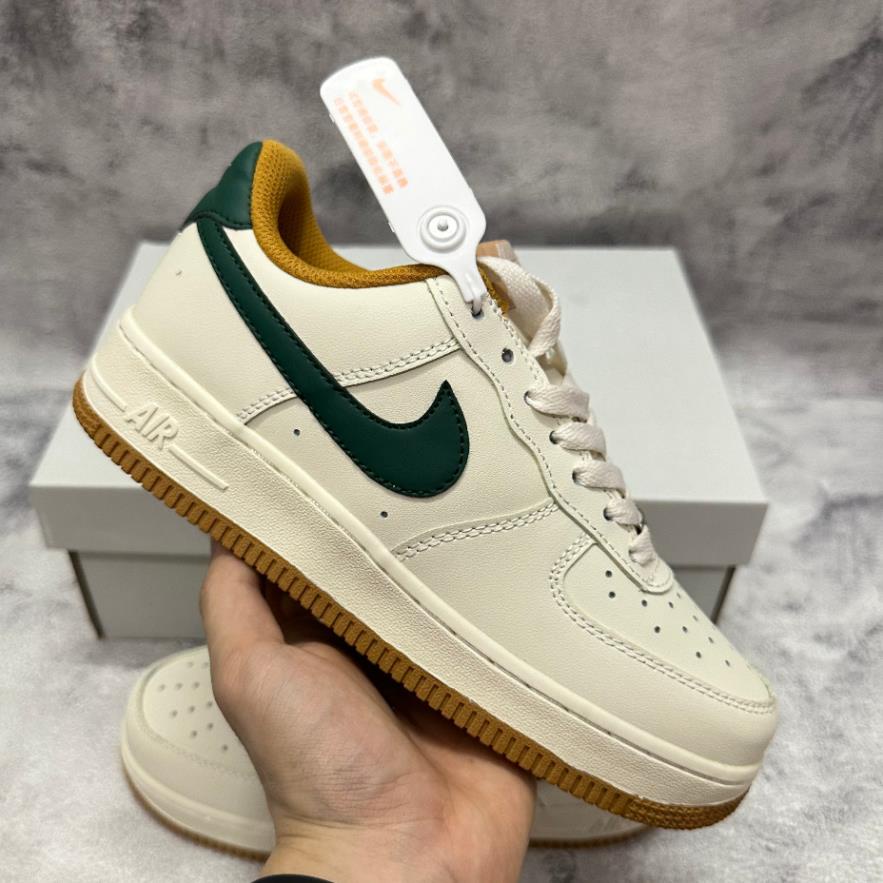 Giày Thể Thao AF1 Low Beige Green Gum Màu Kem Vạch Xanh Đế Vàng Bản SC Chuẩn Đẹp Full Bill Box