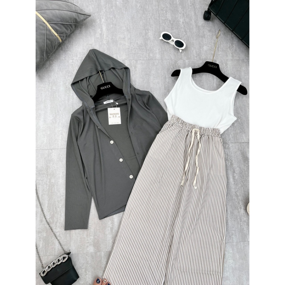 Set 3 Món Quần Kẻ Xuông Mix Áo Khoác Mũ Kèm Áo Trong Siêu Xinh