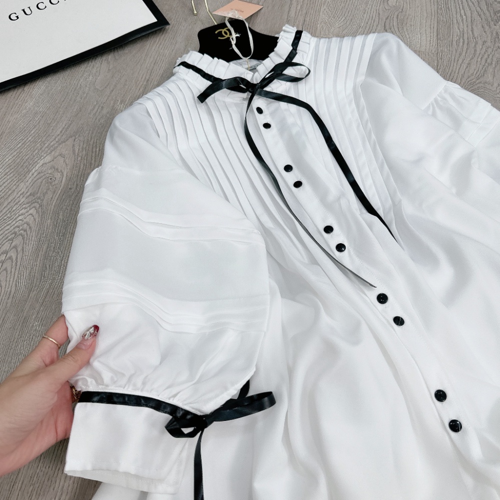 Set Áo Babydoll Viền Dây Nơ Chất Tơ Nhũ, Mix Quần Sooc 2 Lớp Siêu Sịn