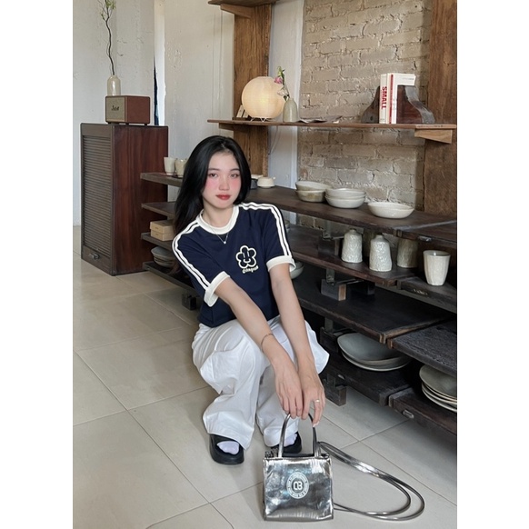 ÁO SMILEY FLOWER NAVY