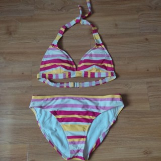 Áo ba lỗ, hai dây, bodysuit, crop top, đồ bơi