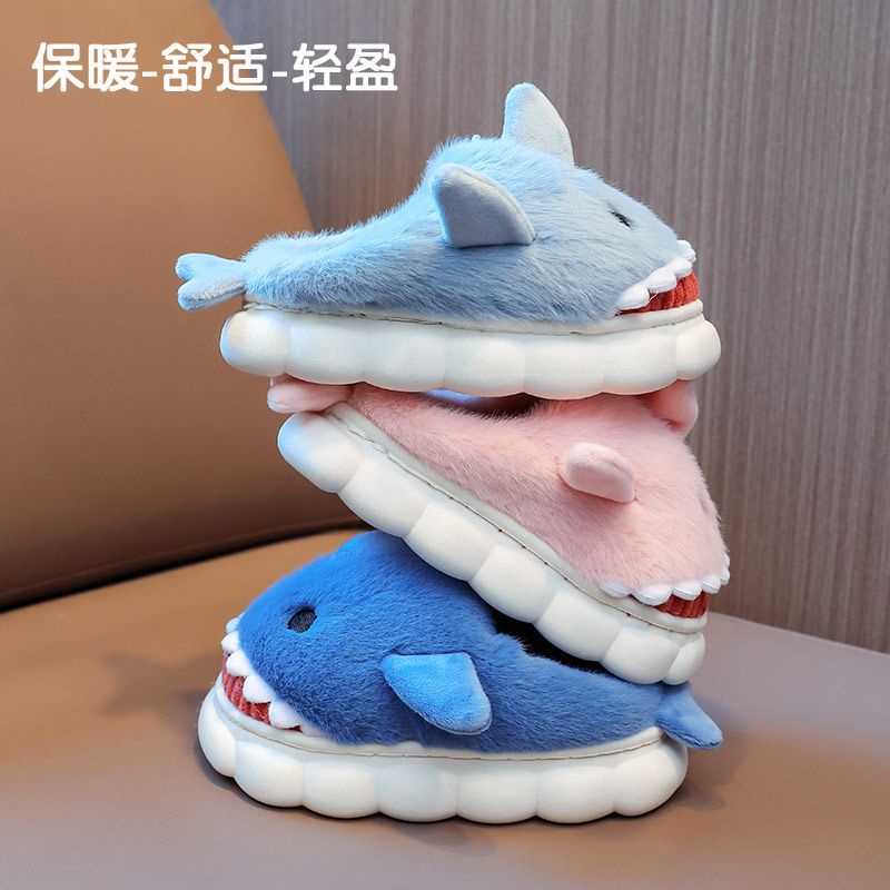 Dép Bông Đi Trong Nhà Hình Cá Mập Giữ Ấm Cho Bé Trai