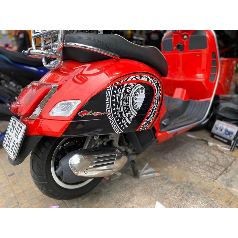 Tem Vespa GTS Suppor