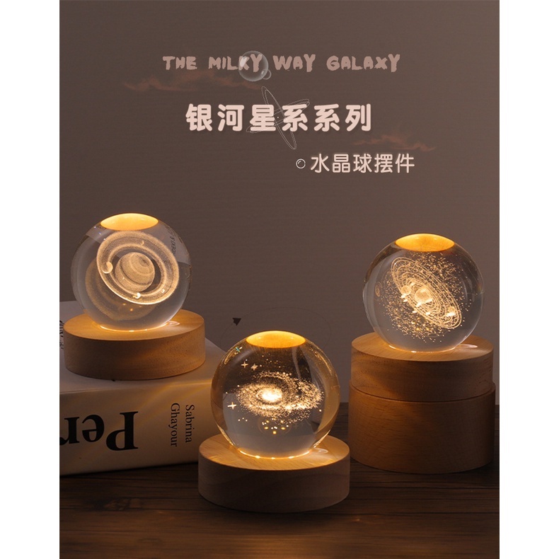 Đèn Ngủ Pha Lê Hình Quả Cầu Pha Lê galaxy Vũ Trụ 3d Làm Quà Tặng Giáng Sinh