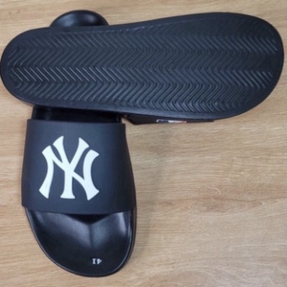 Thoi Dép ĐÚC chữ NY Unisex cho nam nữ, hàng cao cấp, thời trang sành điệu, Chống trơn trượt,  mẫu mới nhất hot tr