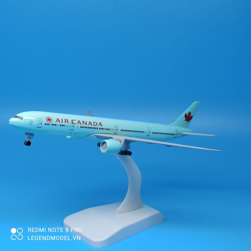 Mô hình máy bay Air Canada Boeing 777 20cm