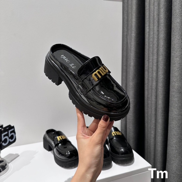 Sục da khoá miu mẫu mới da bóng và da lì Size 35-39 fullbox