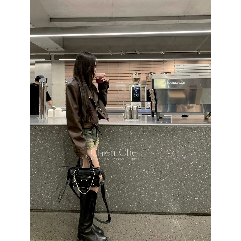 Áo Khoác Ngắn Màu Cà Phê Phong Cách Hàn Quốc Ngọt Ngào Thời Trang Xuân Thu 2023