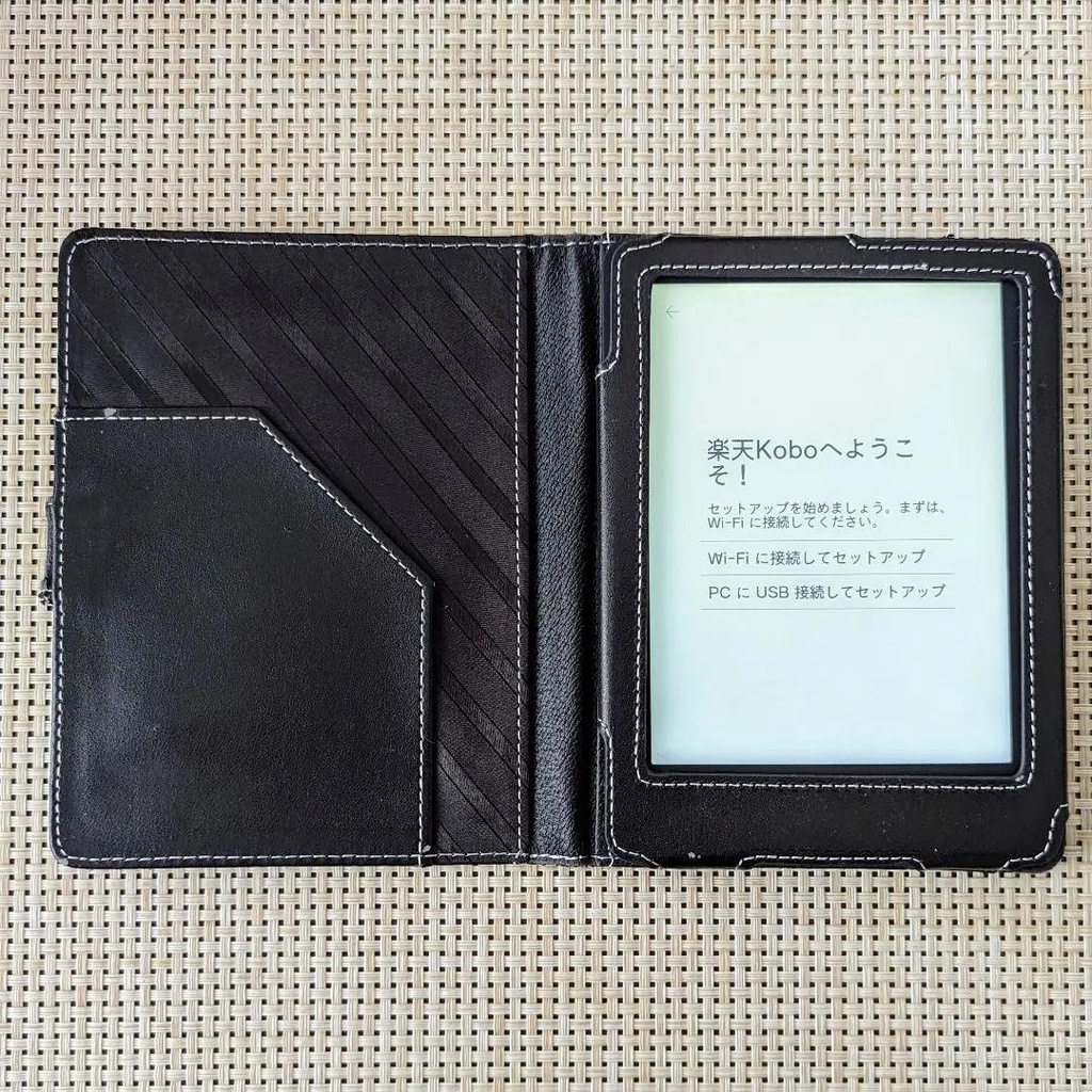 Máy Đọc Sách Kobo Glo code 22080 CODE 8924