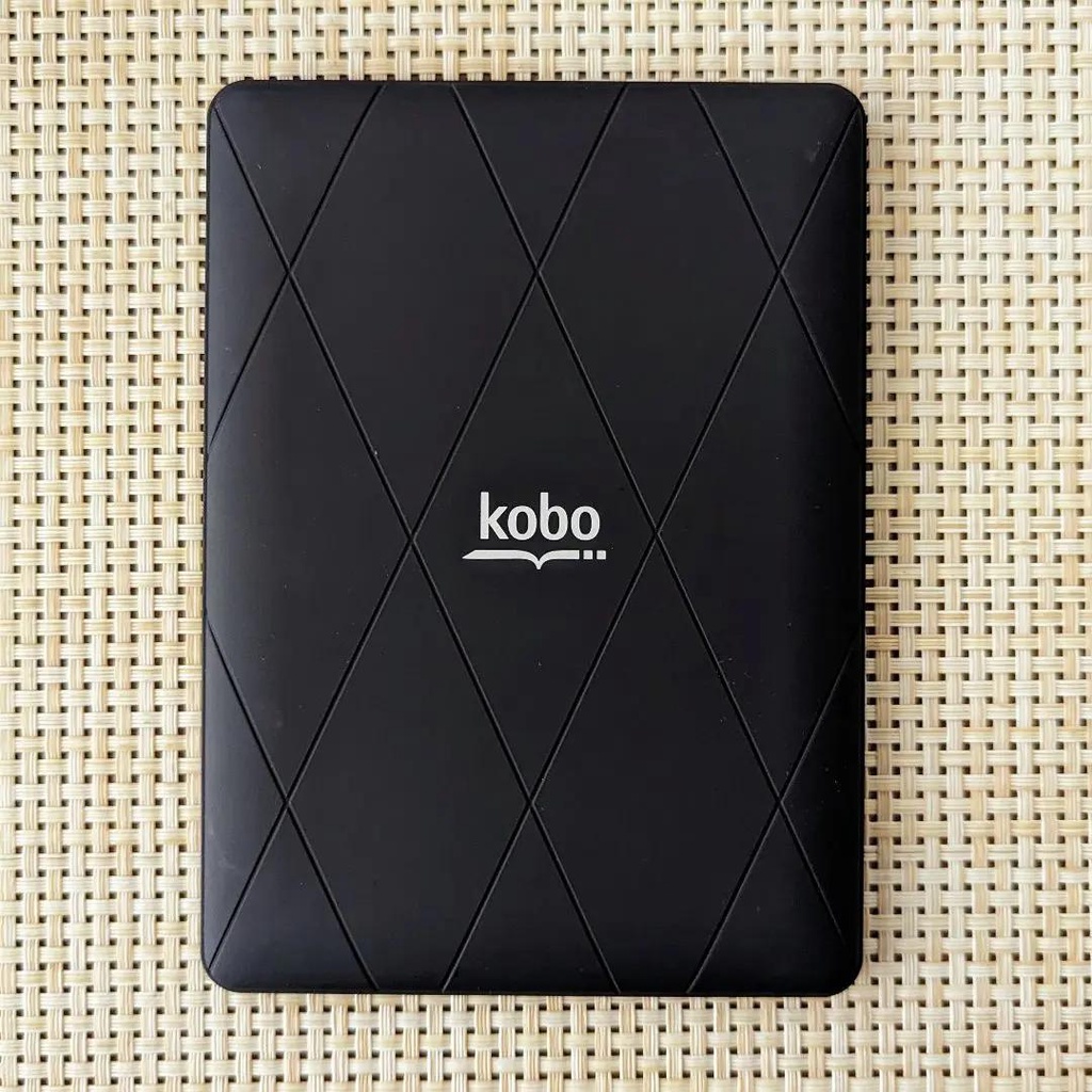 Máy Đọc Sách Kobo Glo code 22080 CODE 8924
