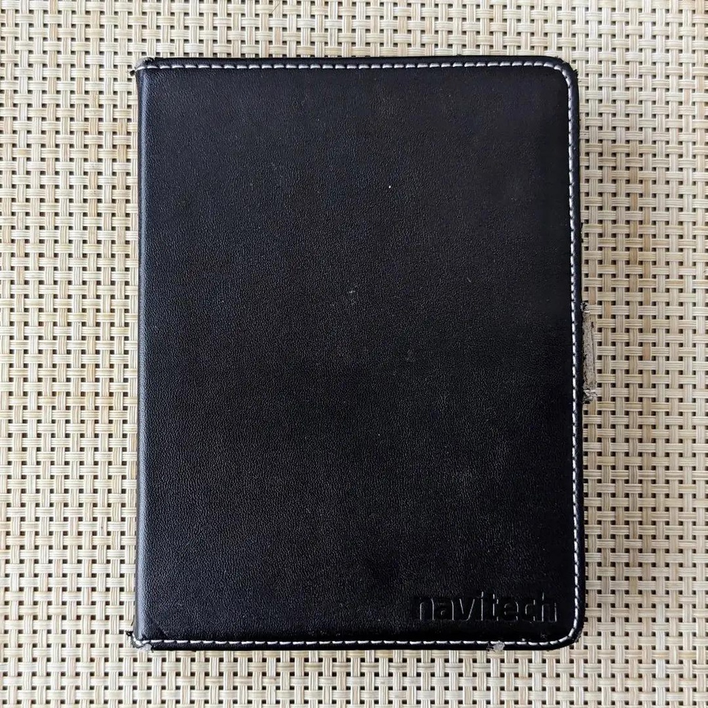 Máy Đọc Sách Kobo Glo code 22080 CODE 8924