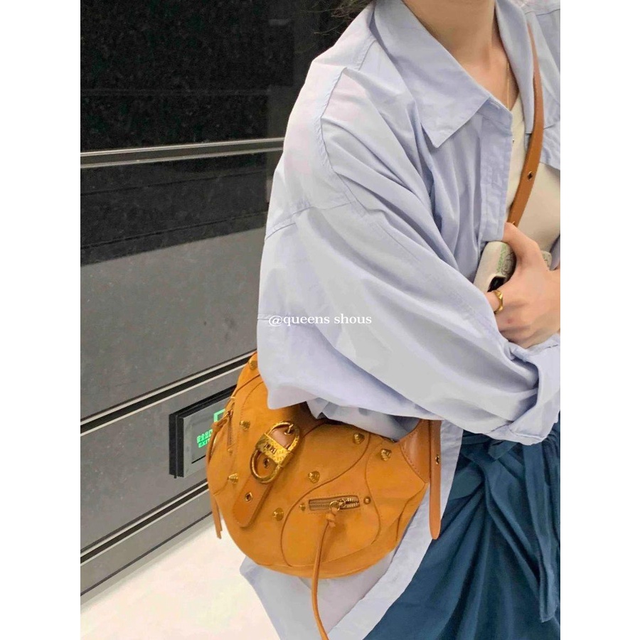 Niche Túi Đeo Chéo Da Lộn Thời Trang Thu Đông 2023 Cho Nữ