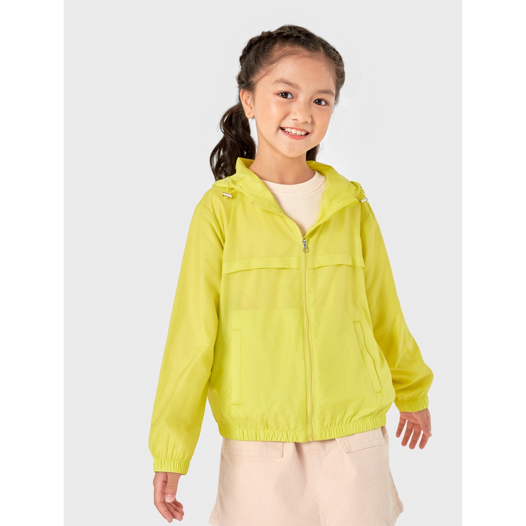 Áo khoác gió bé gái CANIFA có mũ dài tay bo gấu 1OT22W001