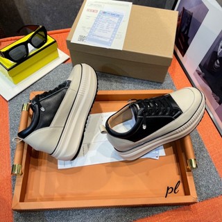 Giày độn đế da dê màu đen fom chuẩn fullbox size 35-39 đế độn 8cm