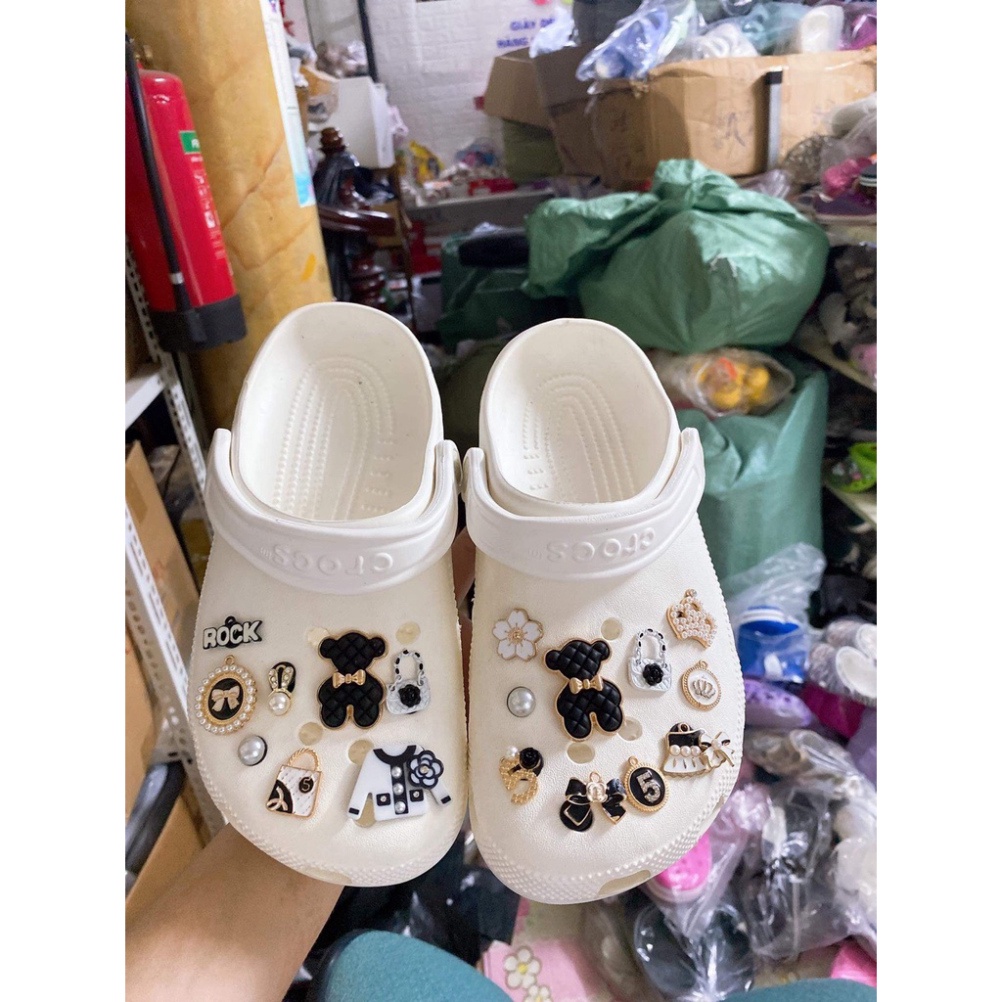 Depcrosss Sục cross cá sấu trắng full charm cho bé hàng xuất dư