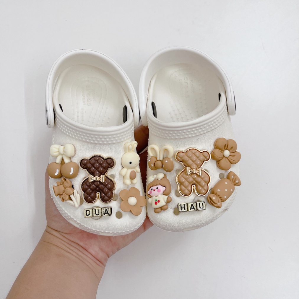 Depcrosss Sục cross cá sấu trắng full charm cho bé hàng xuất dư