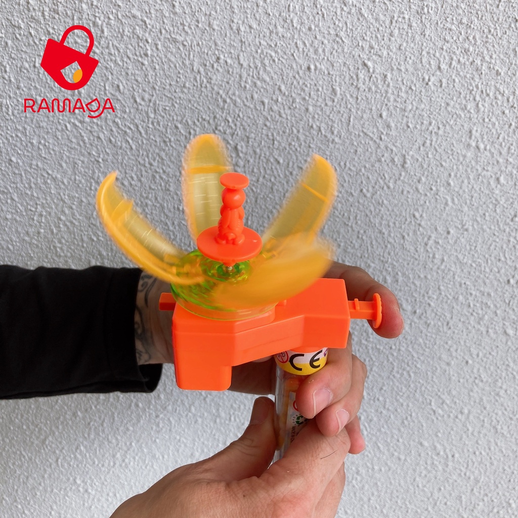 Ramada - Đồ chơi hoa xoay có đèn và kẹo Juqi dành cho bé