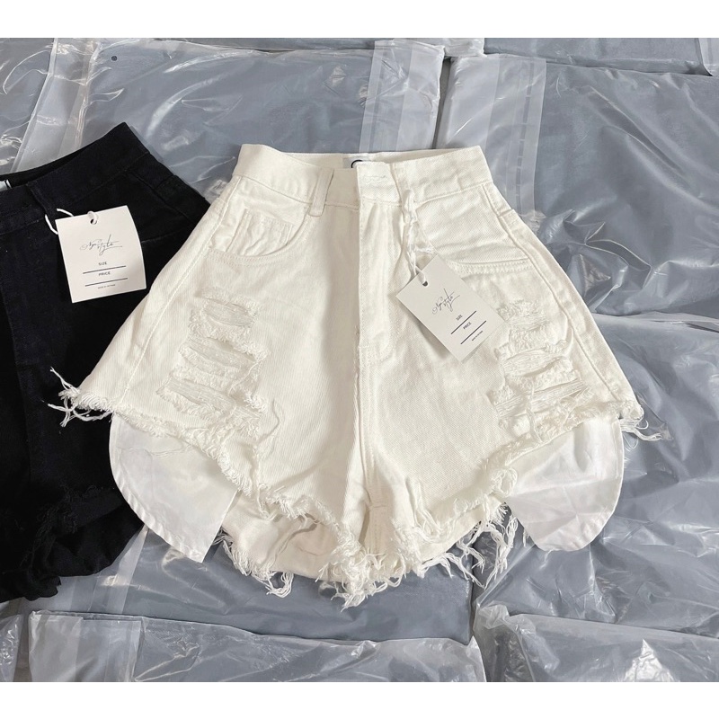 Quần đùi jean rách túi lồi