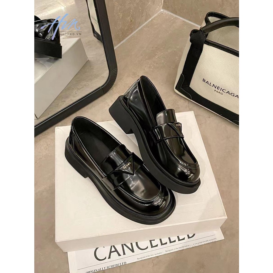 Giày Lười Da Đế Dày Mũi Tròn Phong Cách Anh Quốc Thời Trang Mùa Xuân 2023 Cho Nữ