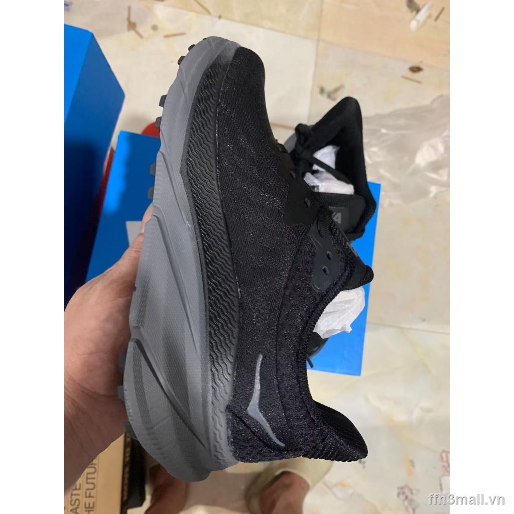 Giày Thể Thao Màu Đen Của hoka one challenger atr 7 gtx