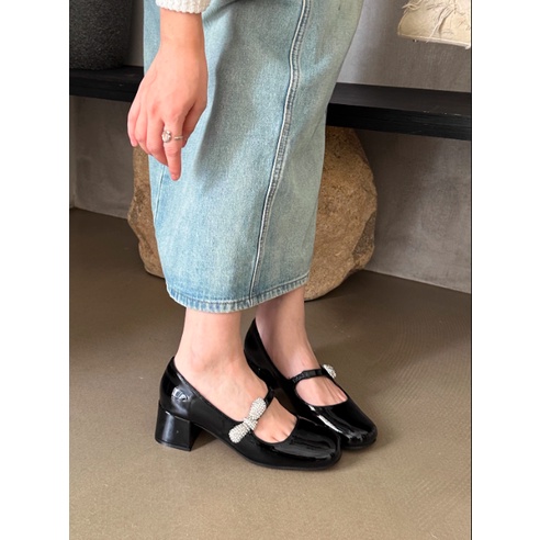 Giày búp bê  Mary Jane mũi tròn gót vuông đính đá hạt sáng cho nữ mang bít gót 2023