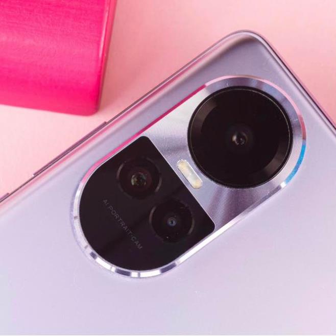 Điện thoại OPPO Reno10 Pro 5G  - Hàng Chính Hãng, Thiết kế Hiện đại, cuốn hút mọi góc nhìn