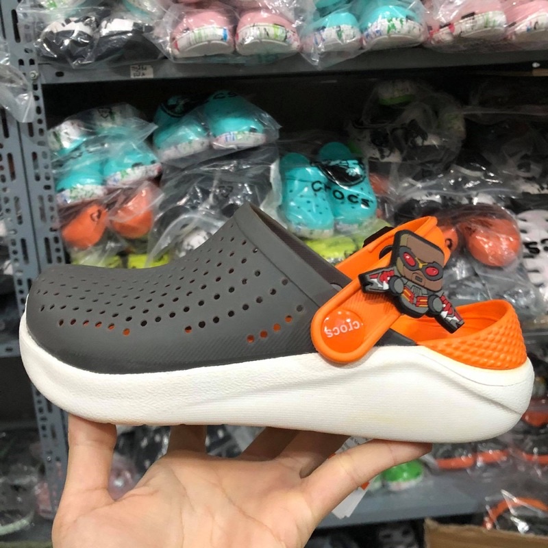 Dép sục cross literide cho bé tặng kèm 4 sticker