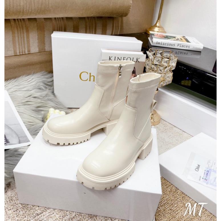 Boot Da Lửng Trắng Đen Full Size 35-39  -  By Anh Dinh Phuong