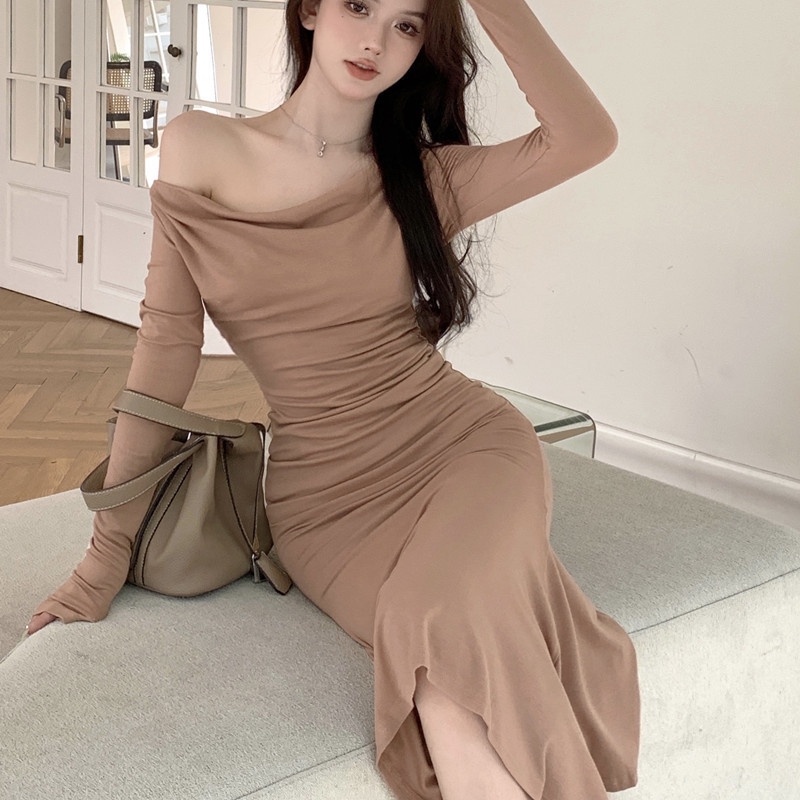 Jiashucheng Đầm Trễ Vai Tay Dài Màu Hồng Chiết Eo Cao Vừa Vặn Mùa Thu Màu Hồng Cho Nữ @ -