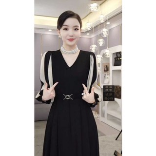 Đầm xòe cổ V eo phối pk siêu xinh