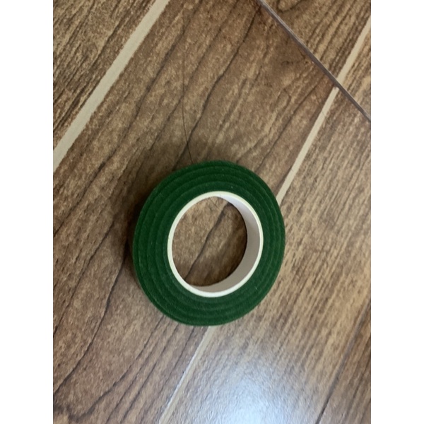 Cuộn băng quấn cành